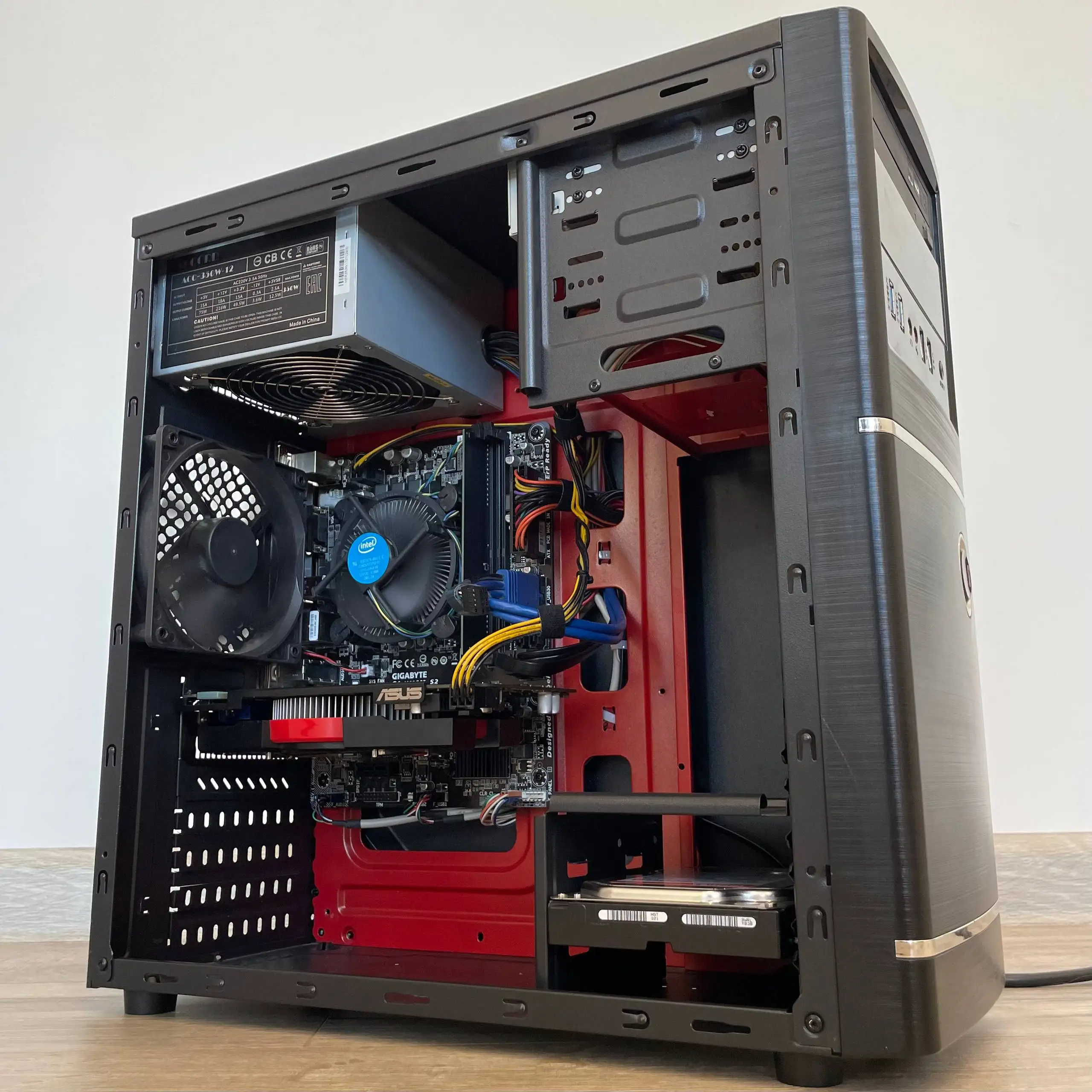 Бюджетный ПК с GTX 550 Ti и G4400 - Компьютеры (Электроника) в Екатеринбург