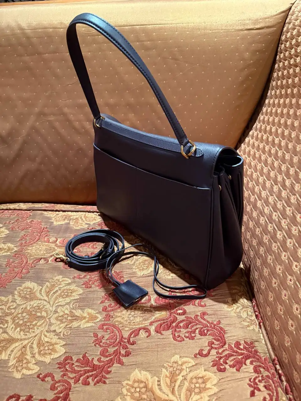 Sandra Medium сумка из натуральной кожи - Сумки (Одежда) в Екатеринбург