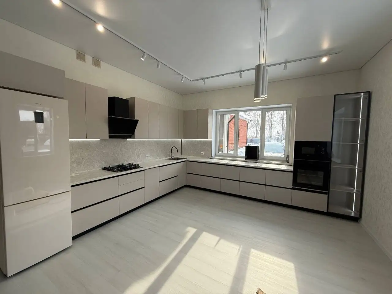 Изготовление индивидуальной мебели от ЕКАД-М МЕБЕЛЬ - Изготовление мебели (Услуги) в Екатеринбург