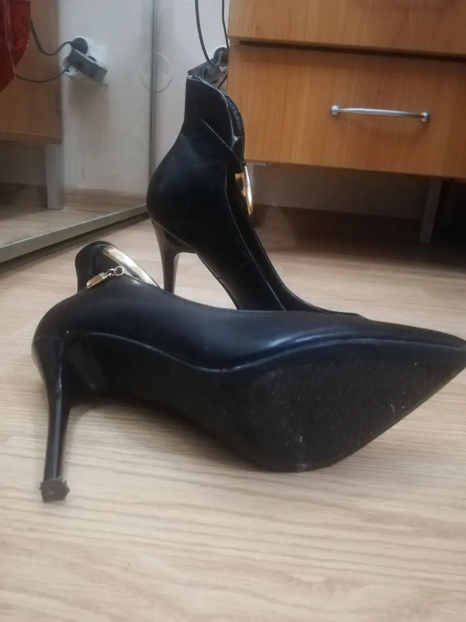 Обувь 37 размер: черные, бежевые, ботильоны, туфли, зимние ботильоны - Обувь (Одежда) в Екатеринбург