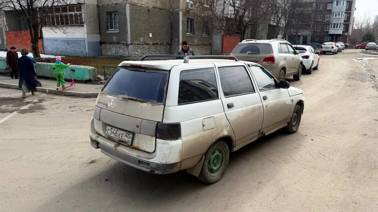 ВАЗ 2111 2001 года выпуска - Авто в Екатеринбург