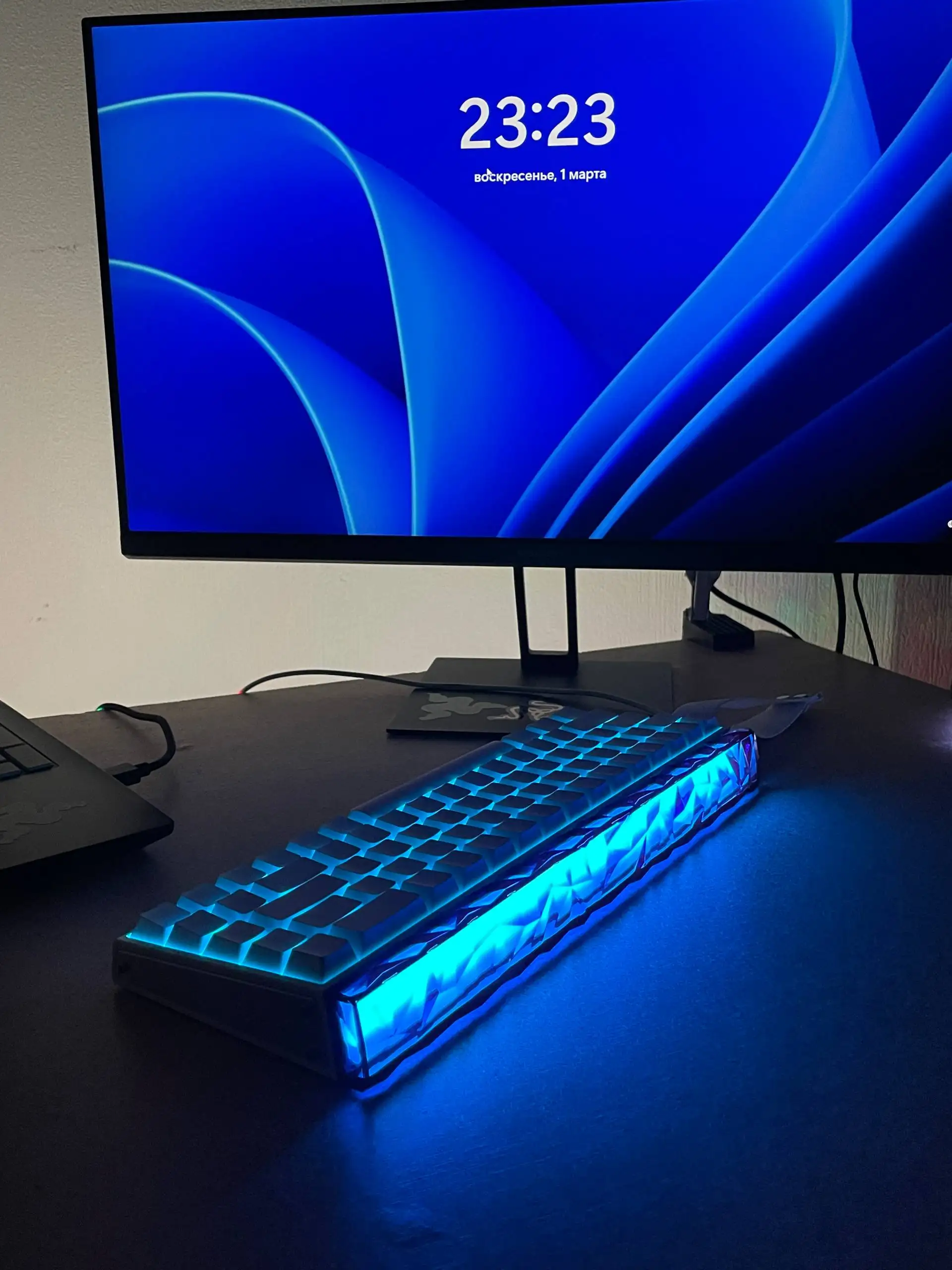 Продажа механической клавиатуры AULA Hero 68 HE - Клавиатуры (Электроника) в Екатеринбург