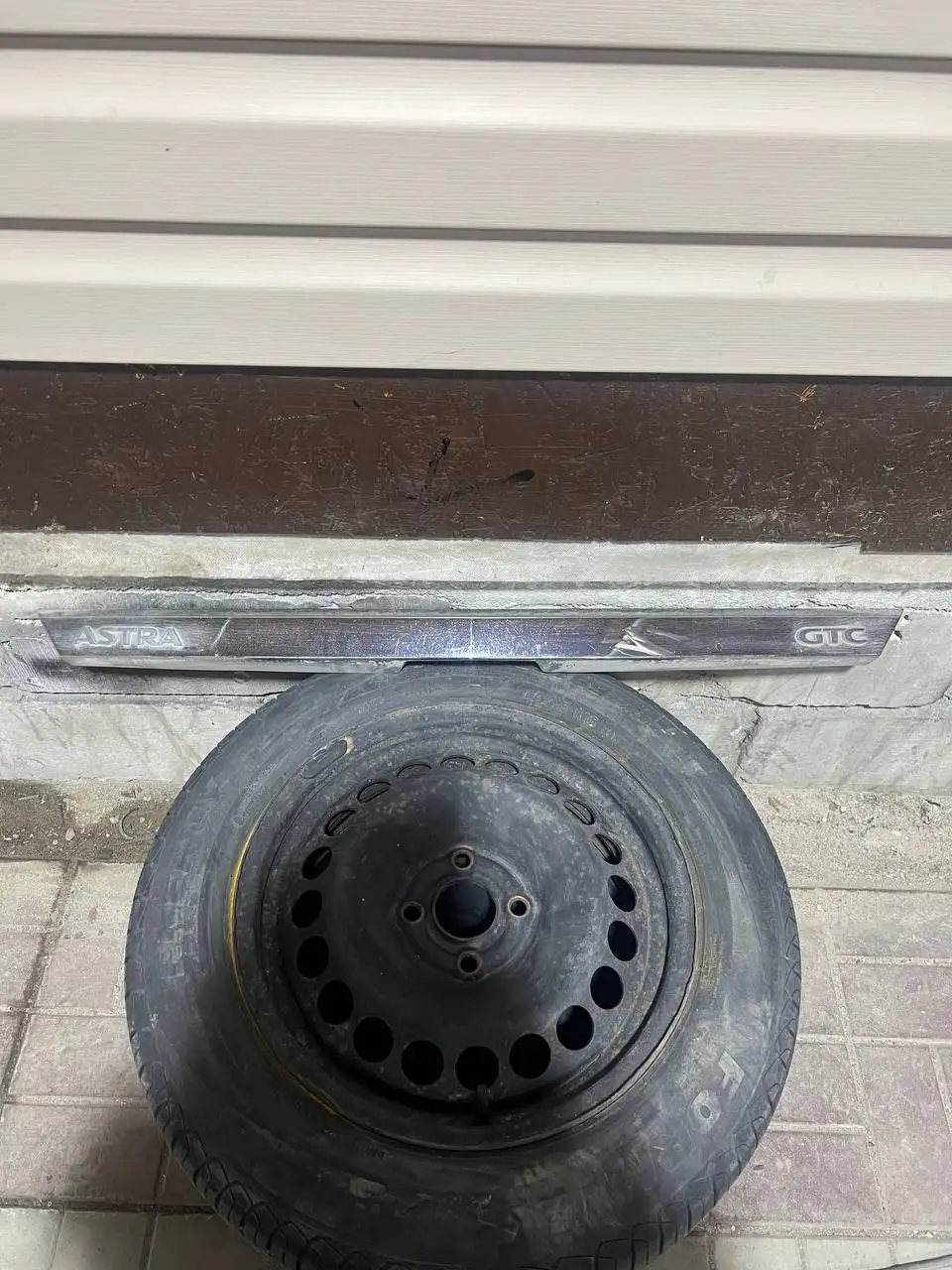 Запчасти для автомобилей - Автозапчасти (Запчасти) в Екатеринбург