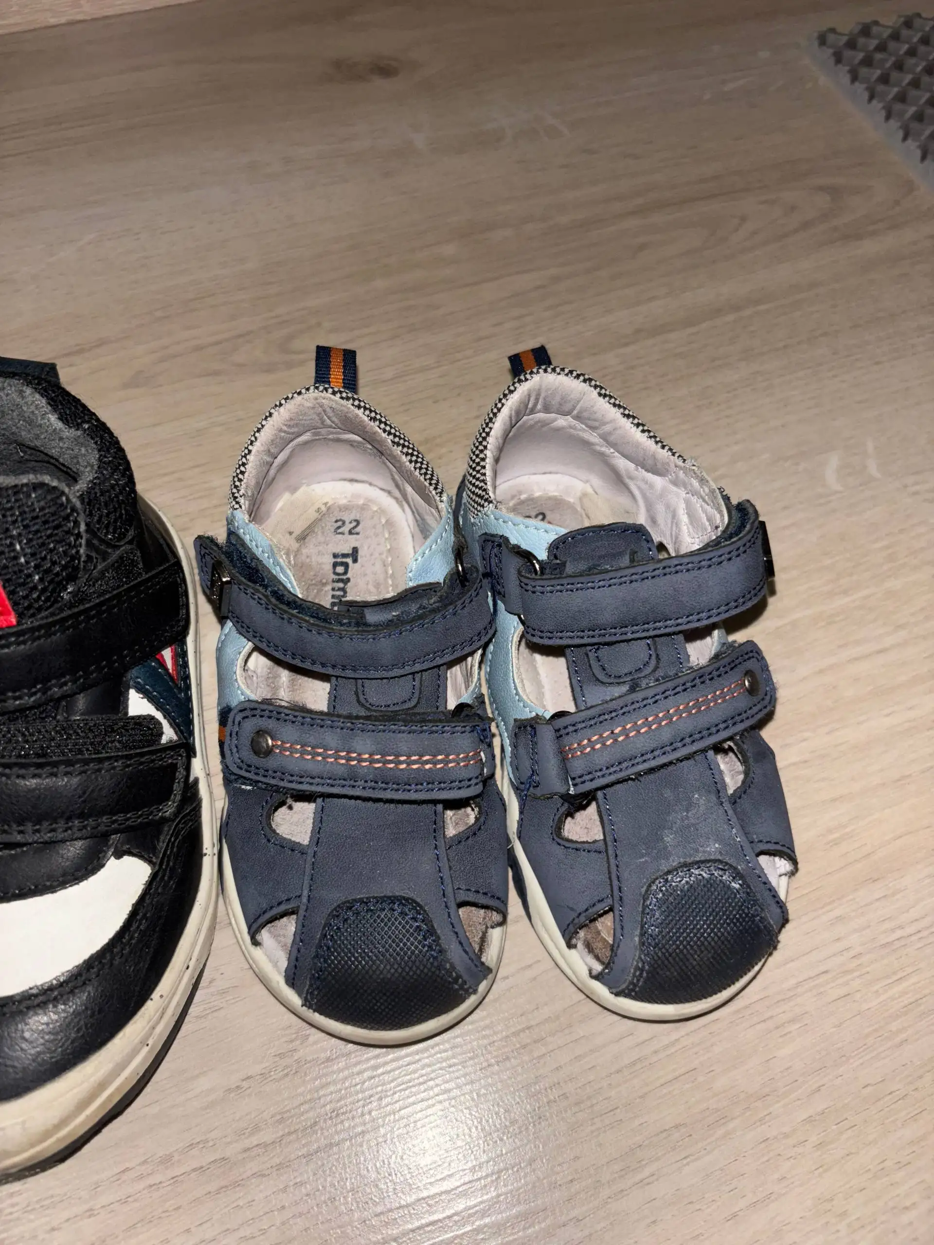 Продажа 5 пар обуви разного размера - Обувь (Одежда) в Екатеринбург