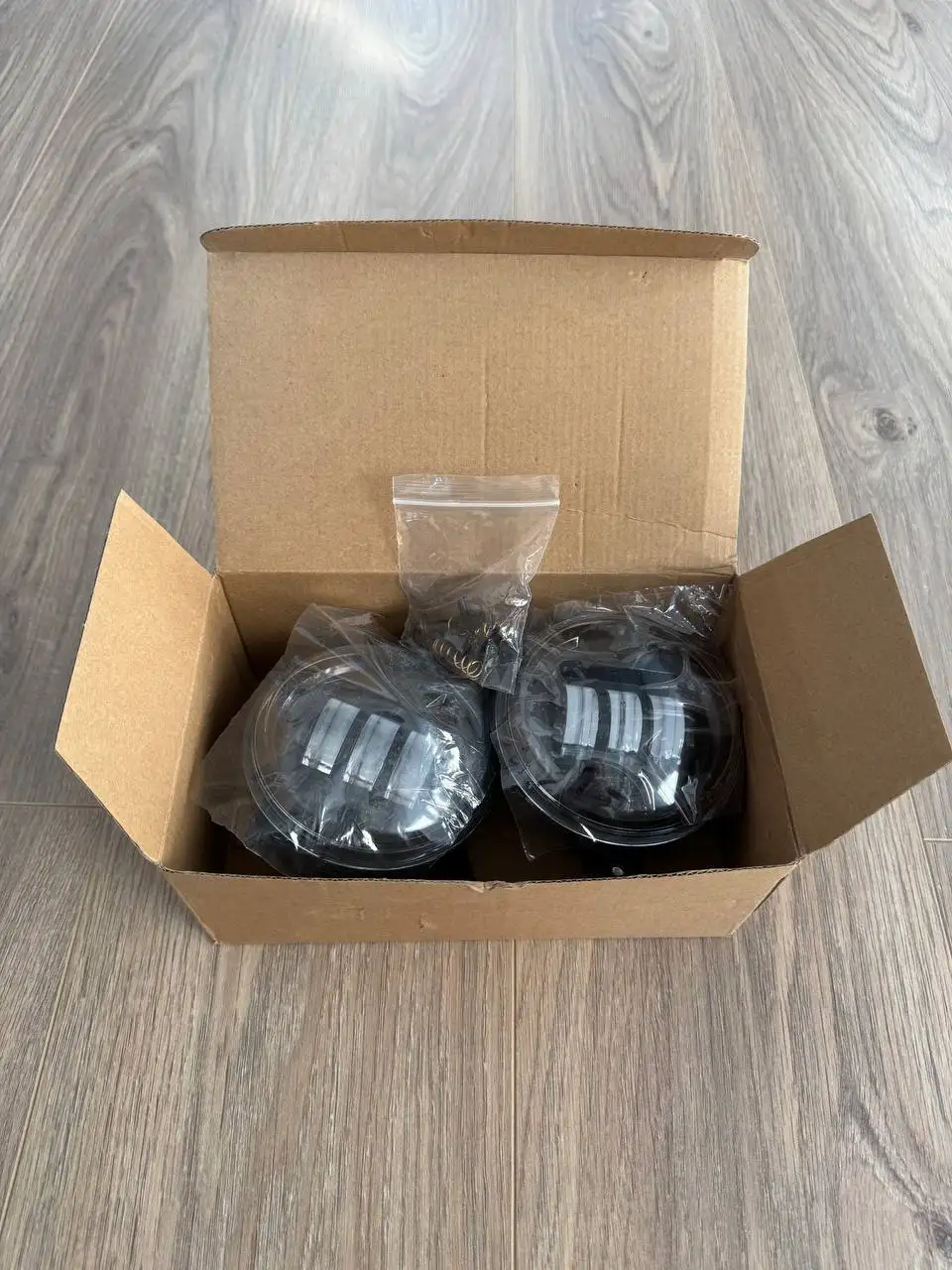 Продам ПТФ Sal-Man LED 50W (3 линзы) для Chevrolet - Осветительные приборы (Запчасти) в Екатеринбург