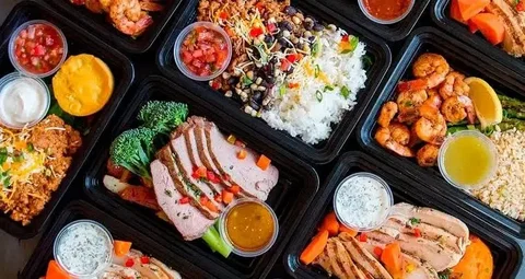 Продукция с истекающим сроком годности в центре Екатеринбурга - Продукты питания в Екатеринбург