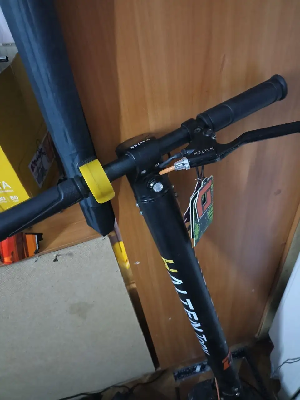 Электросамокат в хорошем состоянии - Электросамокат (Электроника) в Екатеринбург