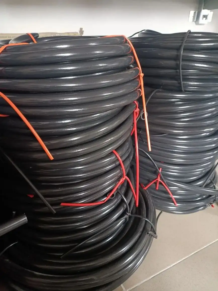 Поливочный шланг высокого качества - Садовый инвентарь (Барахолка) в Верхняя Пышма