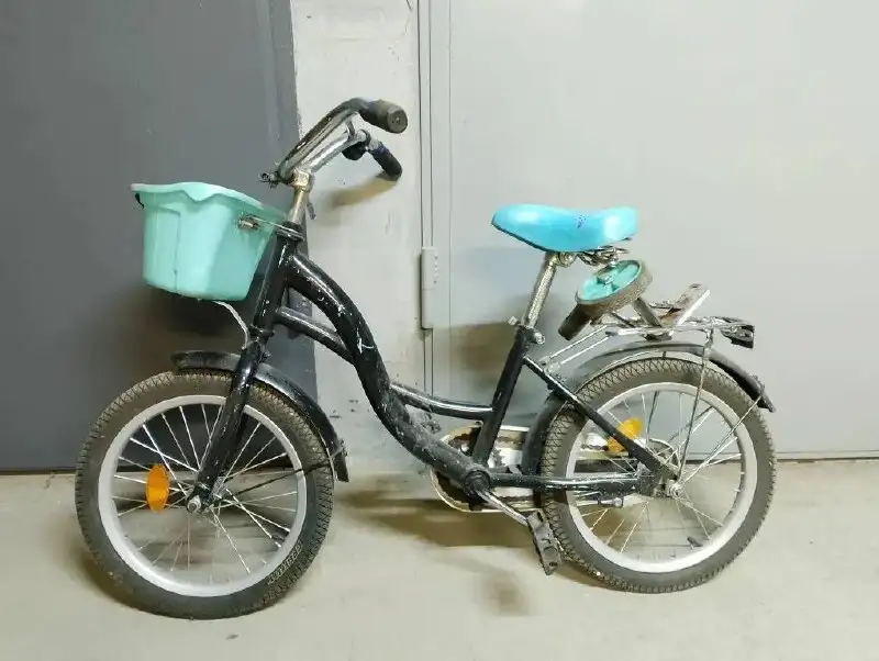 Продам детский велосипед 16" для возраста 5+ - Велосипеды (Товары для детей) в Екатеринбург