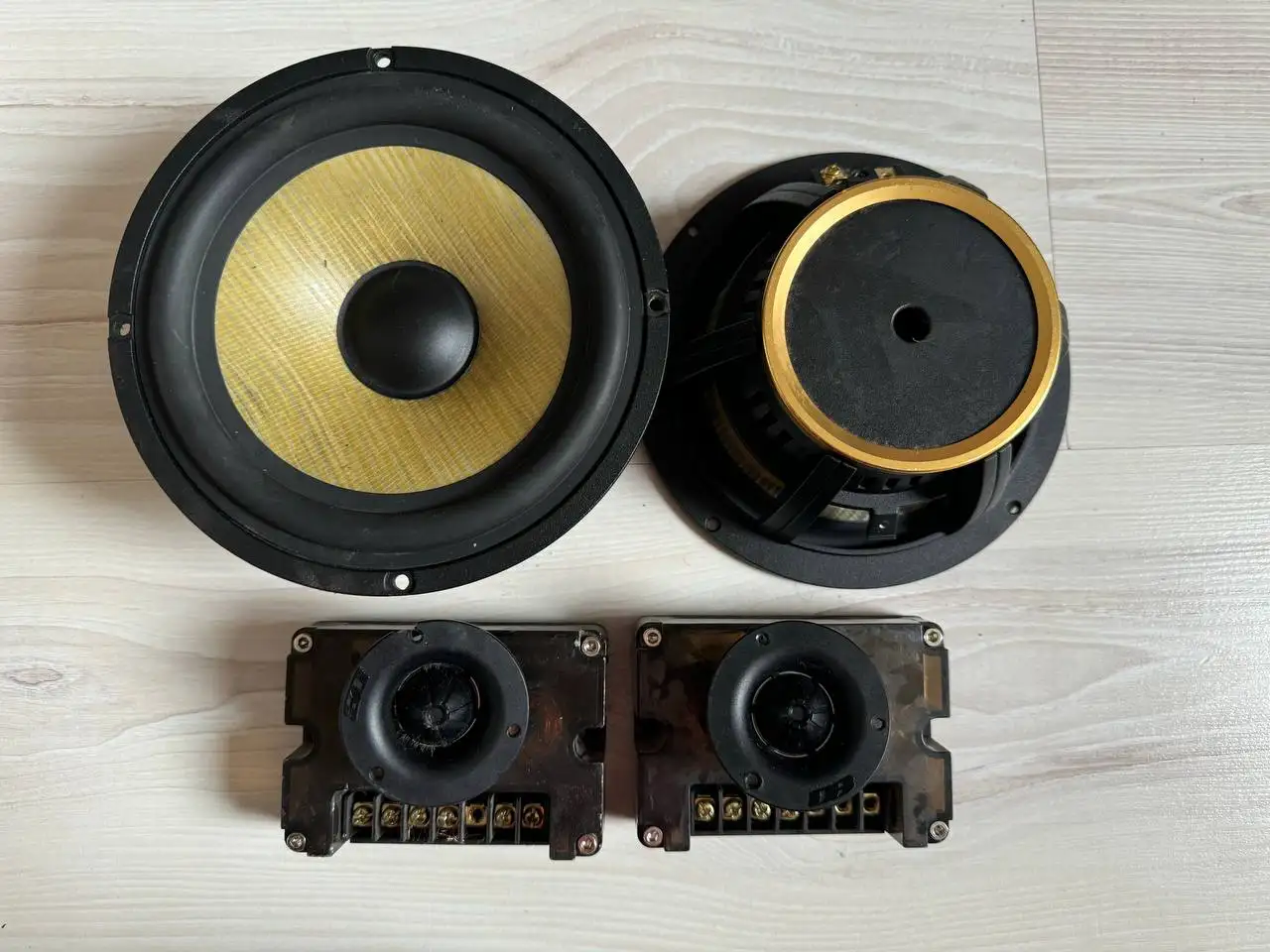 Pride 1500w с динамиками Focal и усилителем 1840w - Автозвук (Запчасти) в Екатеринбург