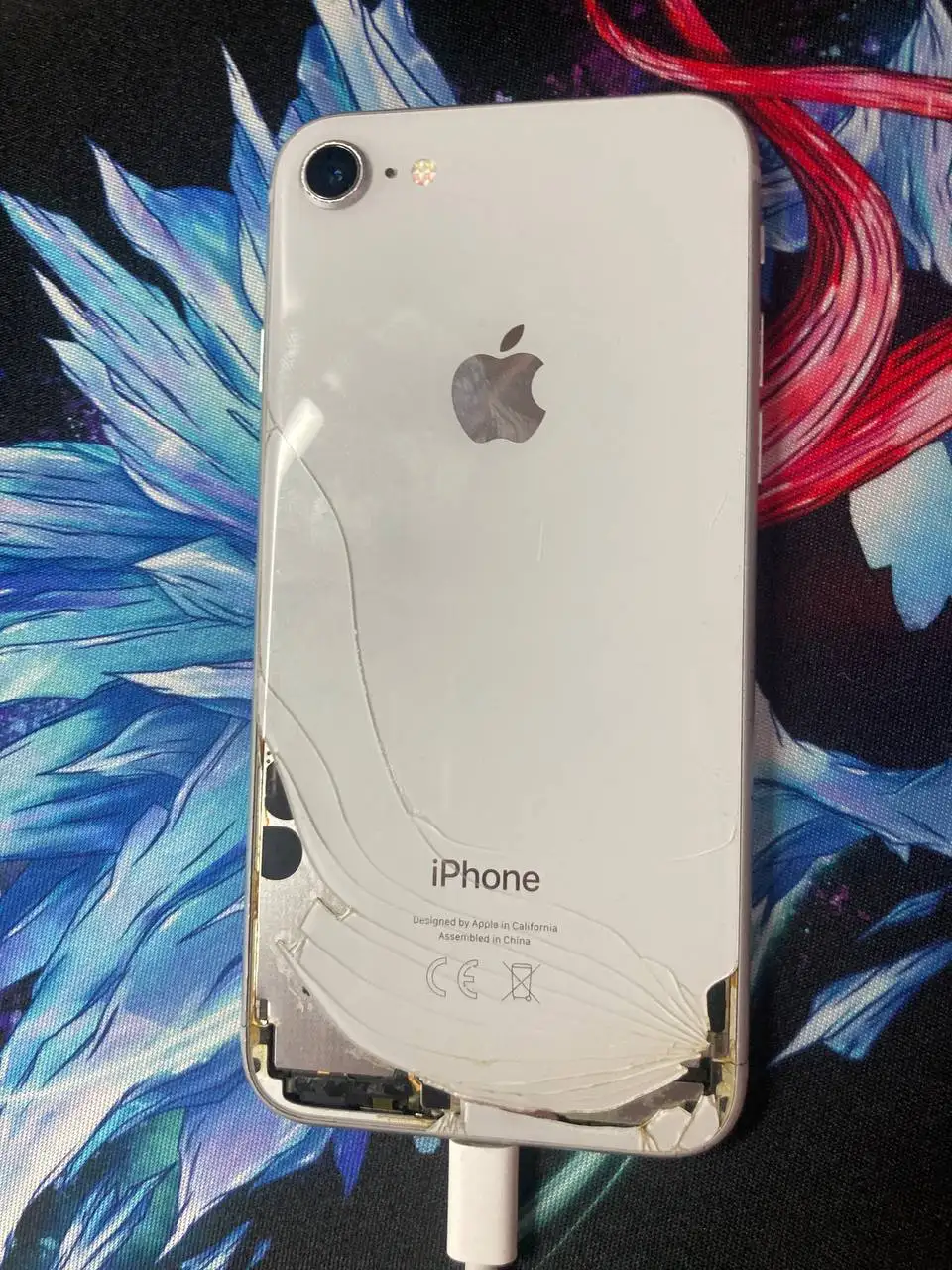 iPhone 8 64GB - Мобильные телефоны (Электроника) в Екатеринбург