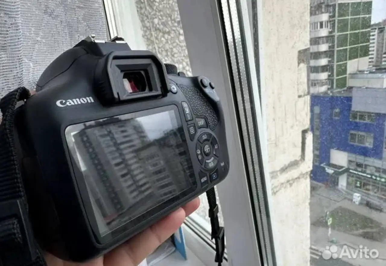Фотоаппарат Canon 1300d - Электроника в Екатеринбург