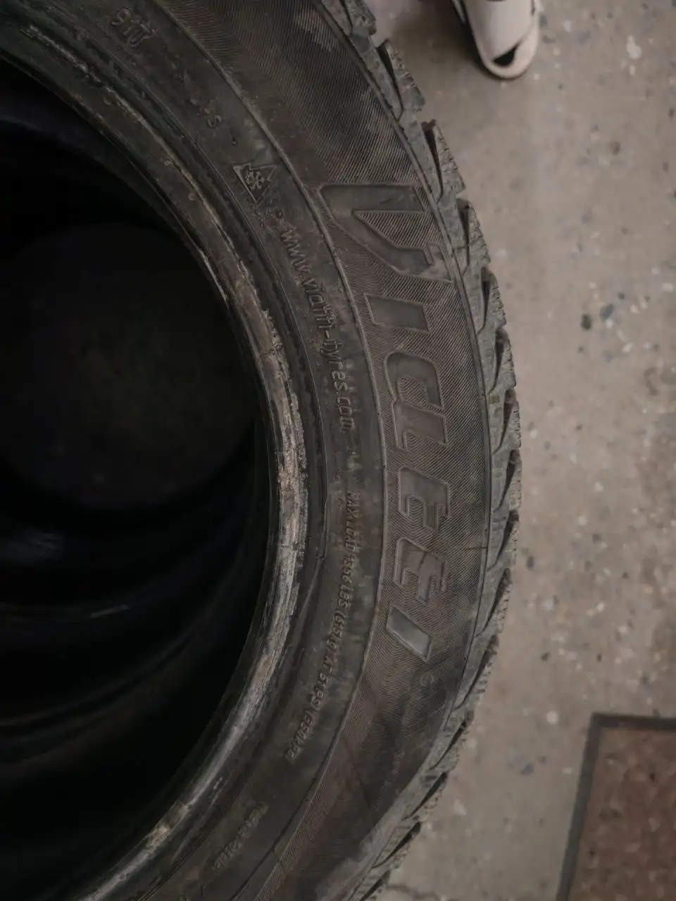 Зимняя резина VIATTI BRINA NORDIKO 205/55 R16 - Шины (Авто) в Екатеринбург