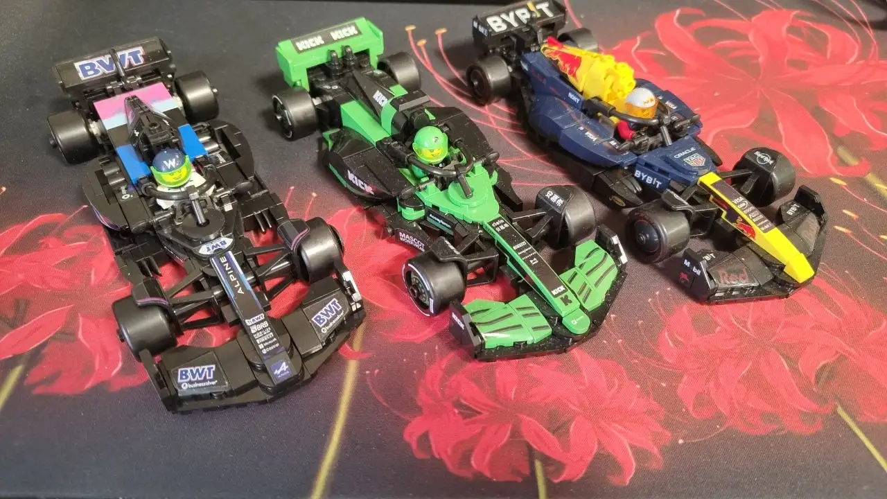 Продам LEGO F1 машинки - Барахолка в Екатеринбург