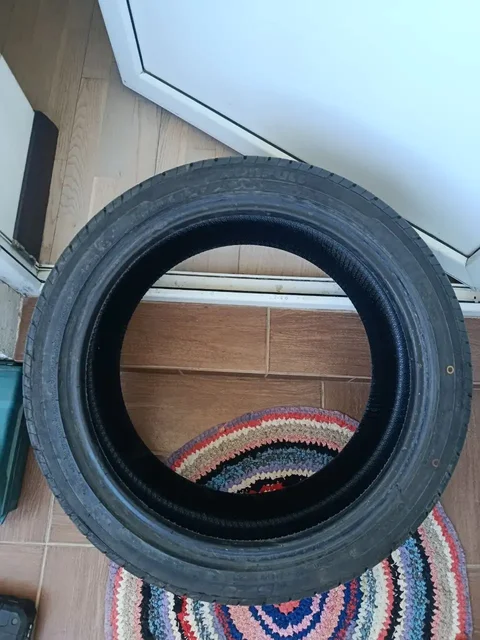 Резина 235/40 R18, б/у - Продажа поддержанных авто в Екатеринбург