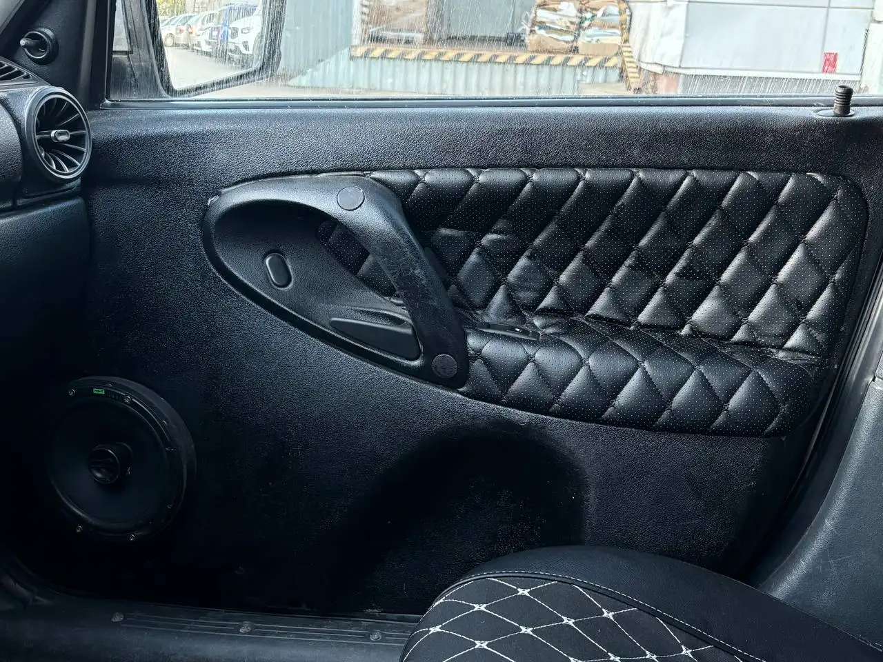 Продам дверные карты на Калину 1 - Кузовные детали (Авто) в Екатеринбург