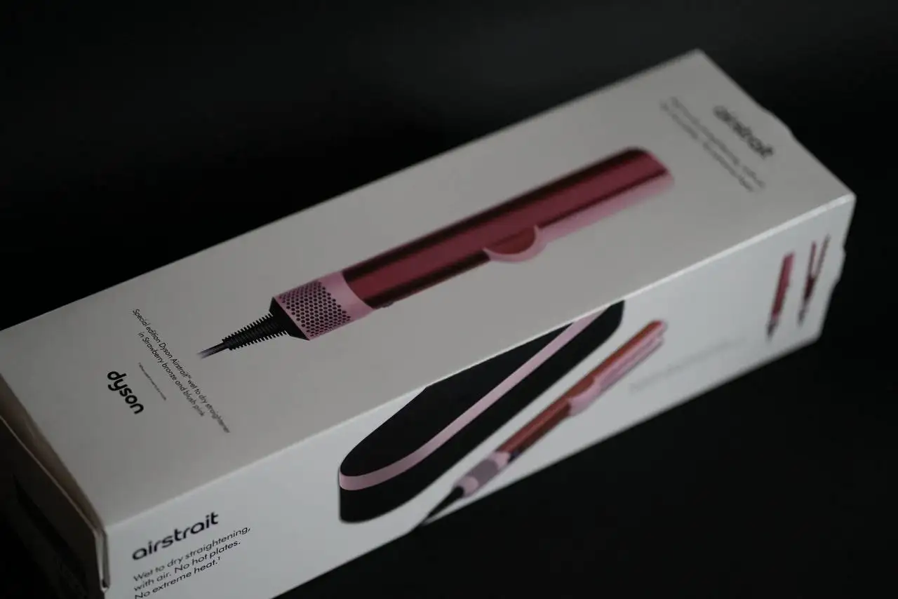 Продам выпрямитель Dyson - Красота и здоровье в Екатеринбург