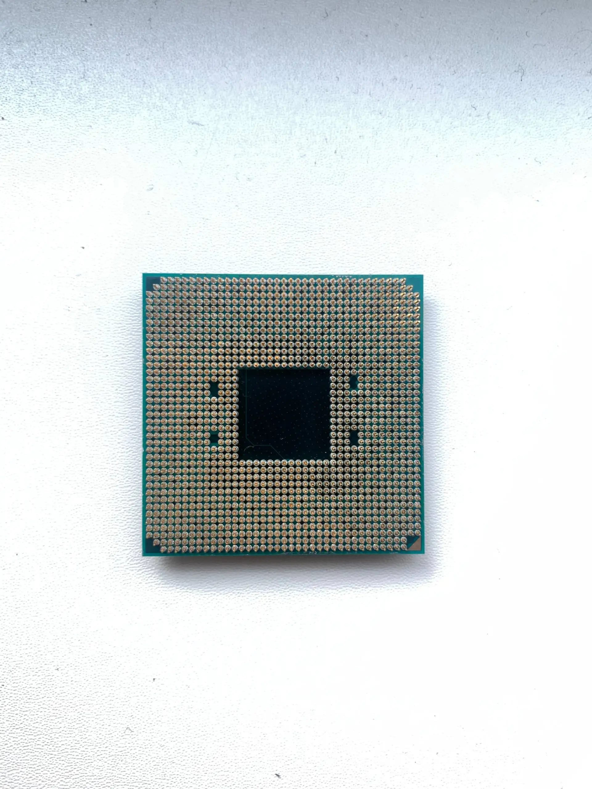 Продам процессор Ryzen 5 2600 - Комплектующие для ПК (Электроника) в Екатеринбург