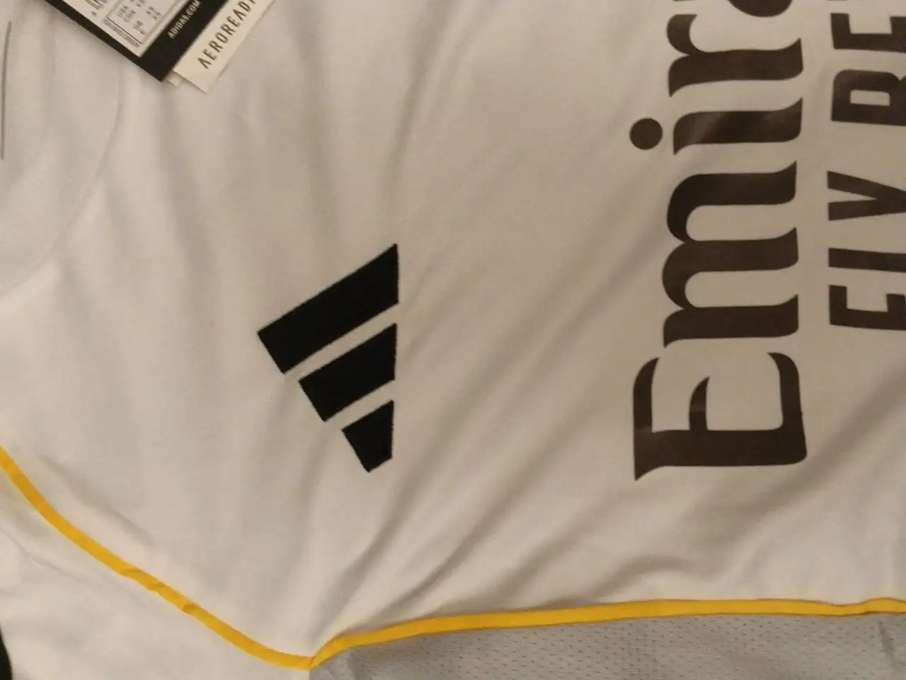 Футболка Real Madrid новая - Футболки (Одежда) в Екатеринбург