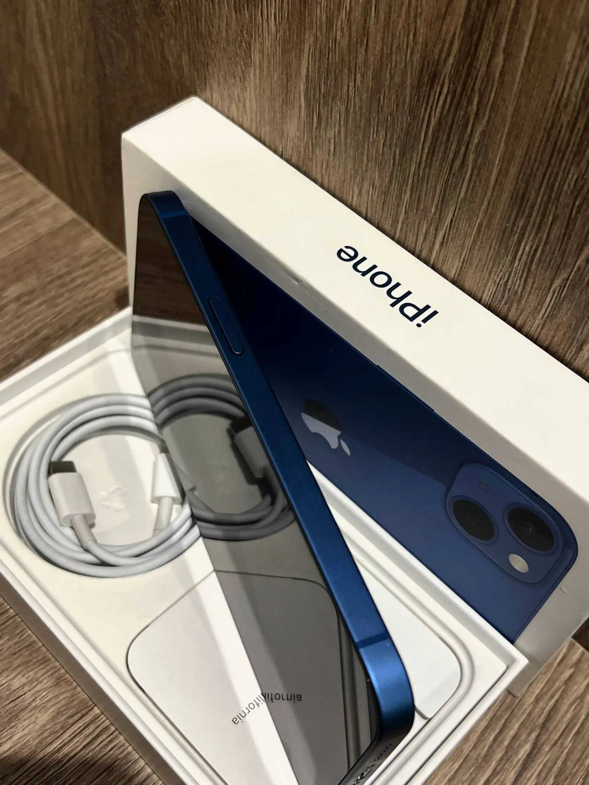 iPhone 13 128GB - Смартфоны (Электроника) в Екатеринбург