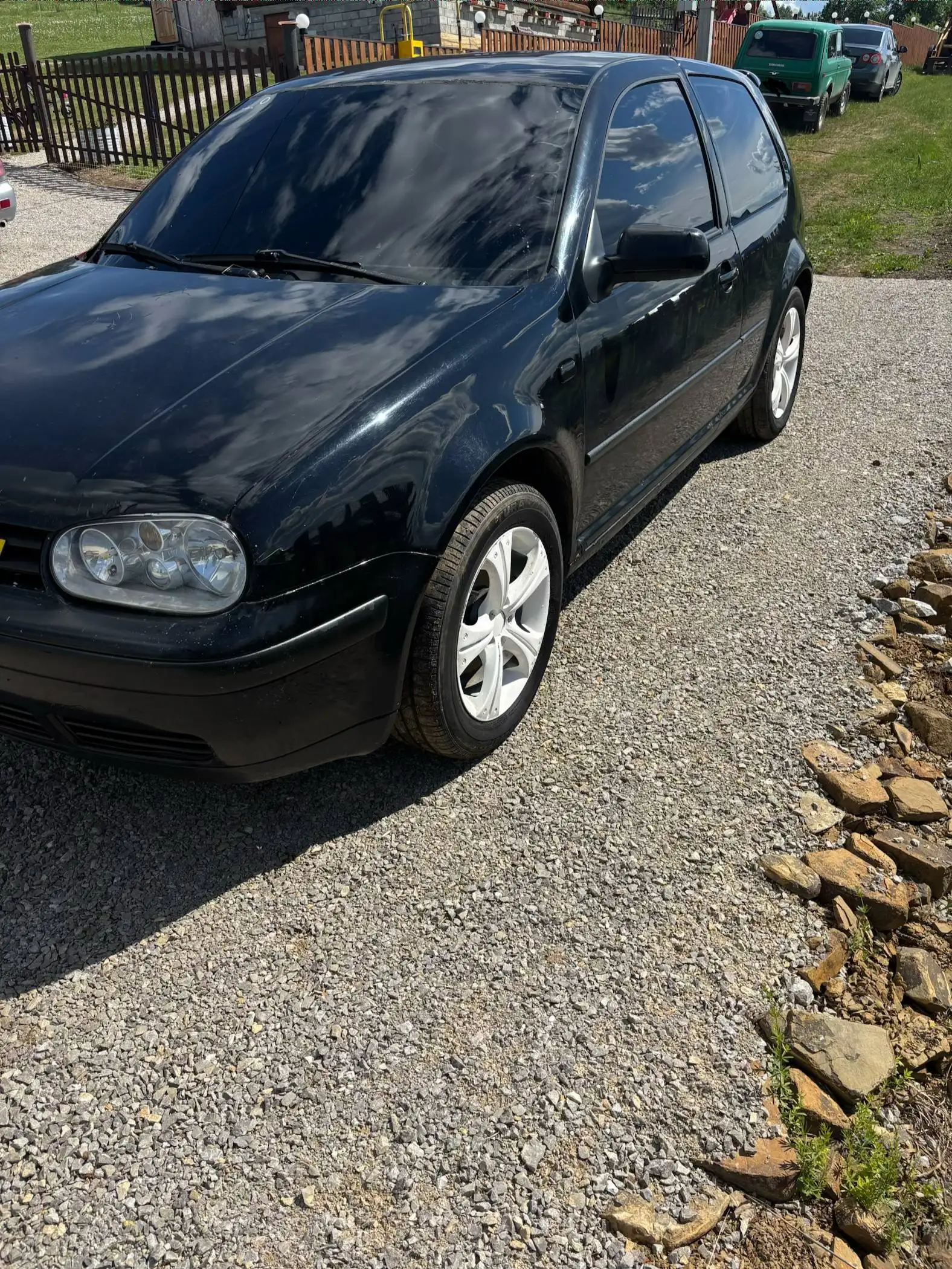 Volkswagen Golf 4 в Михайловске - Легковые автомобили (Авто) в Михайловск