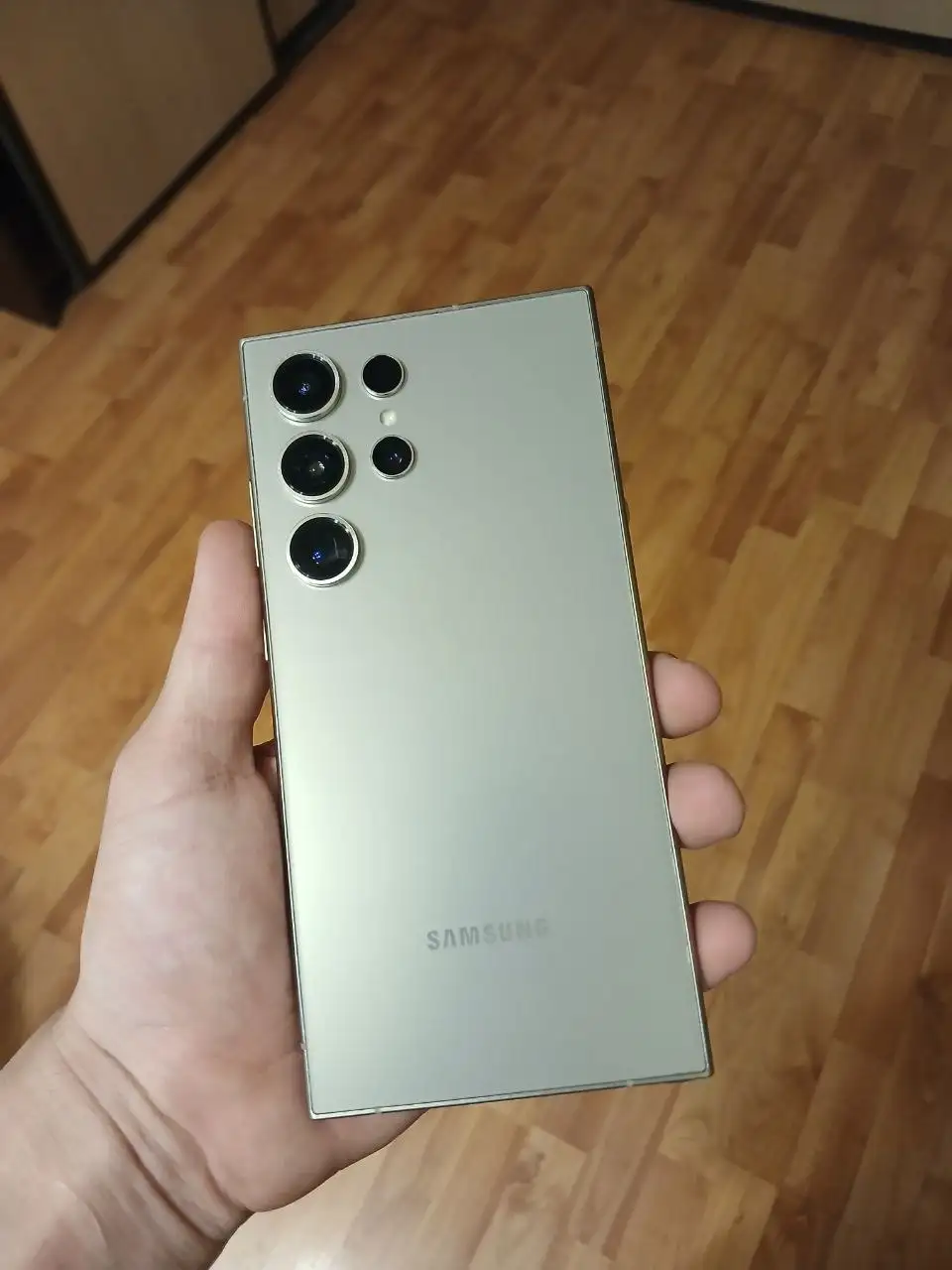 Samsung Galaxy S24 Ultra 12/512 Gb - Мобильные телефоны (Электроника) в Екатеринбург