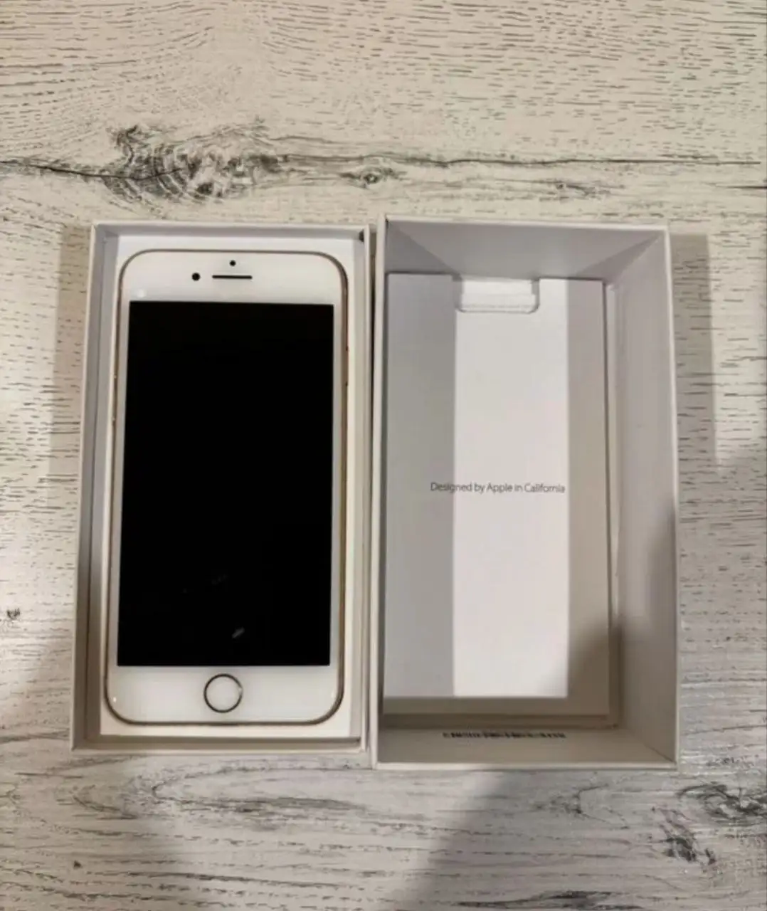 iPhone 8 64GB - Смартфоны и телефоны (Электроника) в Екатеринбург