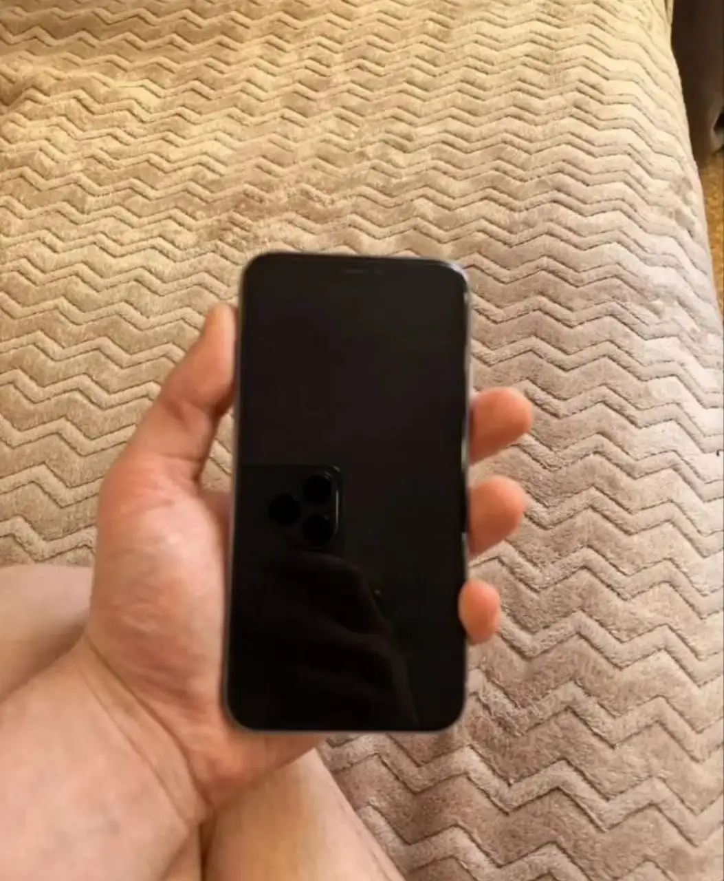 iPhone 11 128GB фиолетовый - Смартфоны (Электроника) в Екатеринбург