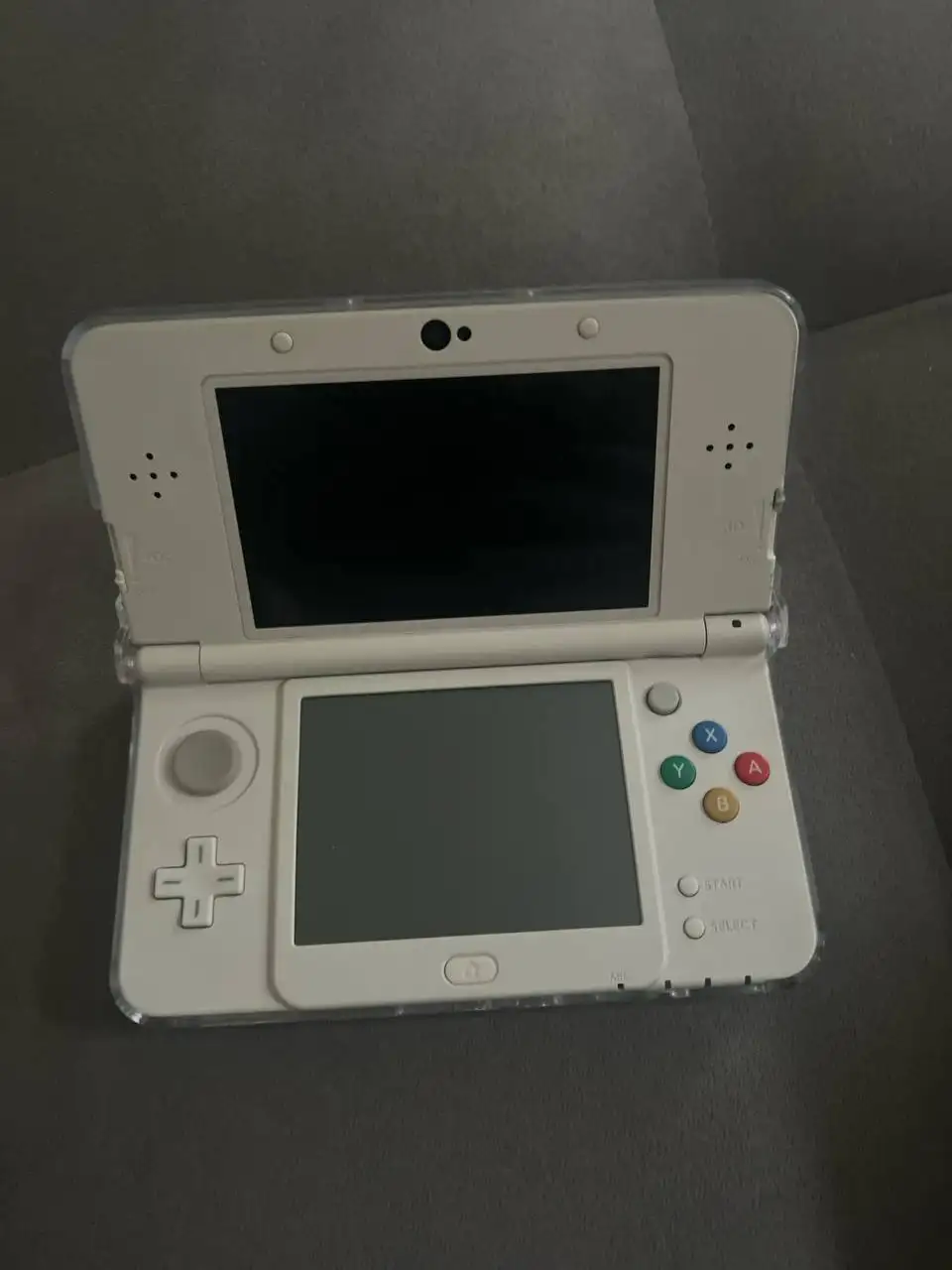 New Nintendo 3DS - Игровые приставки и игры (Электроника) в Екатеринбург