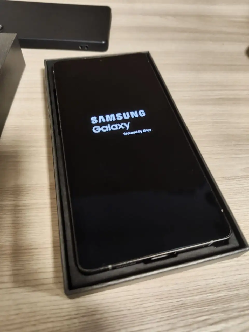 Продаю Samsung S25 Ultra 12/256 ГБ - Смартфоны и гаджеты (Электроника) в Екатеринбург