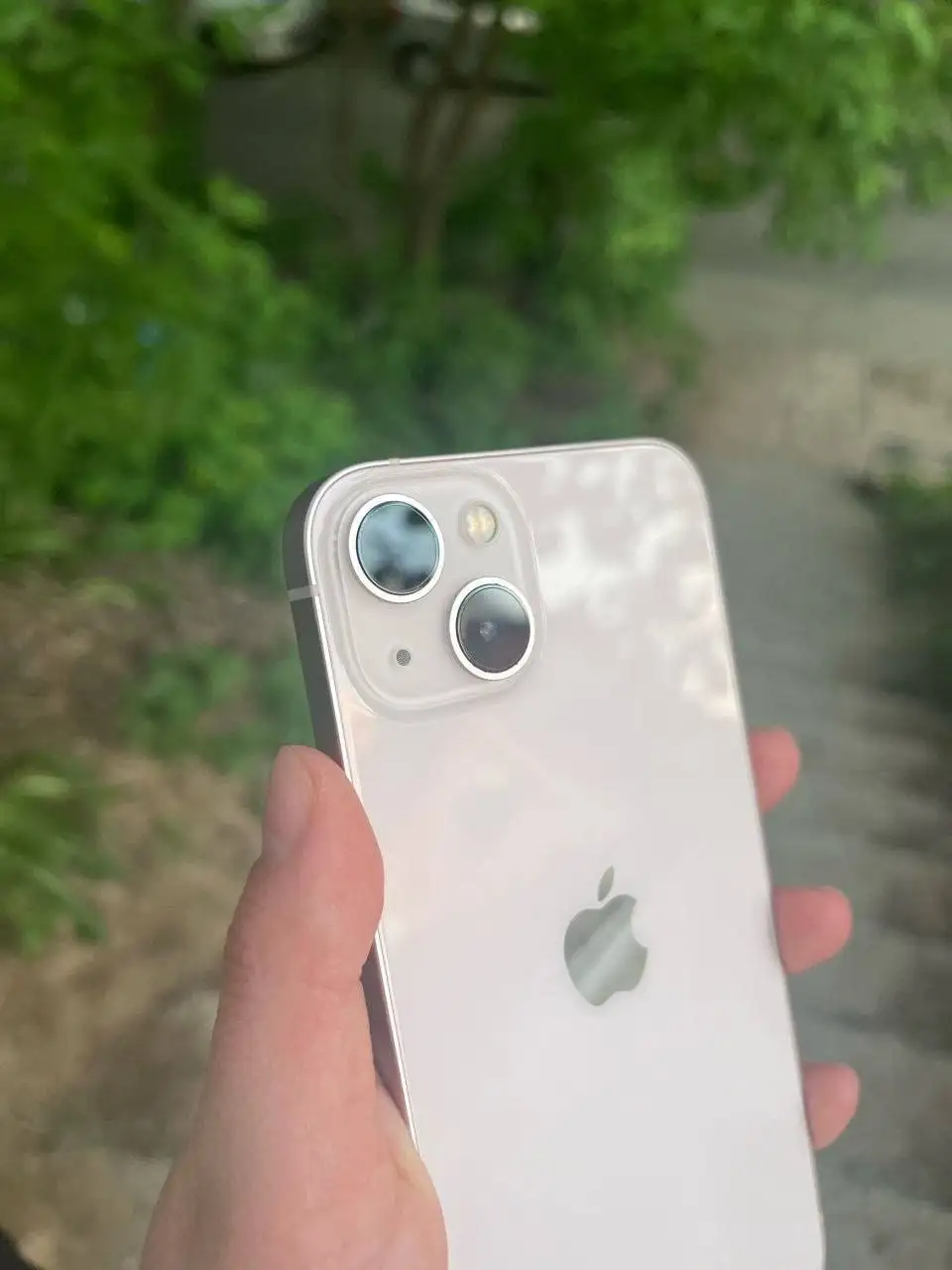 iPhone 13 розовый - Электроника в Екатеринбург