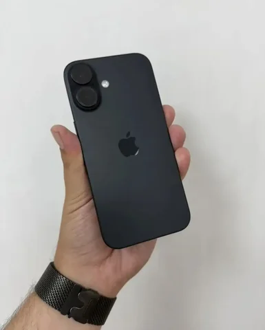 iPhone 16, 128 ГБ - Наушники и гарнитуры в Екатеринбург