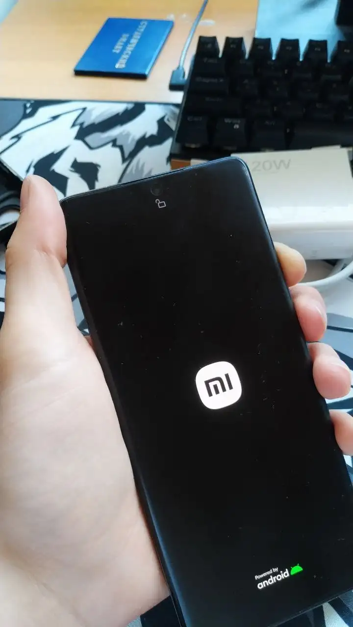Обмен Xiaomi 12 Pro 12/256 серый - Мобильные телефоны (Электроника) в Екатеринбург