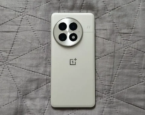 Обмен OnePlus 13 на iPhone 15 Pro - частное объявление в Екатеринбург