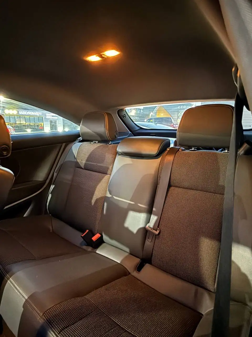 Hyundai Solaris 1.6 AT комплектация Cosmo - Hyundai Solaris (Авто) в Екатеринбург