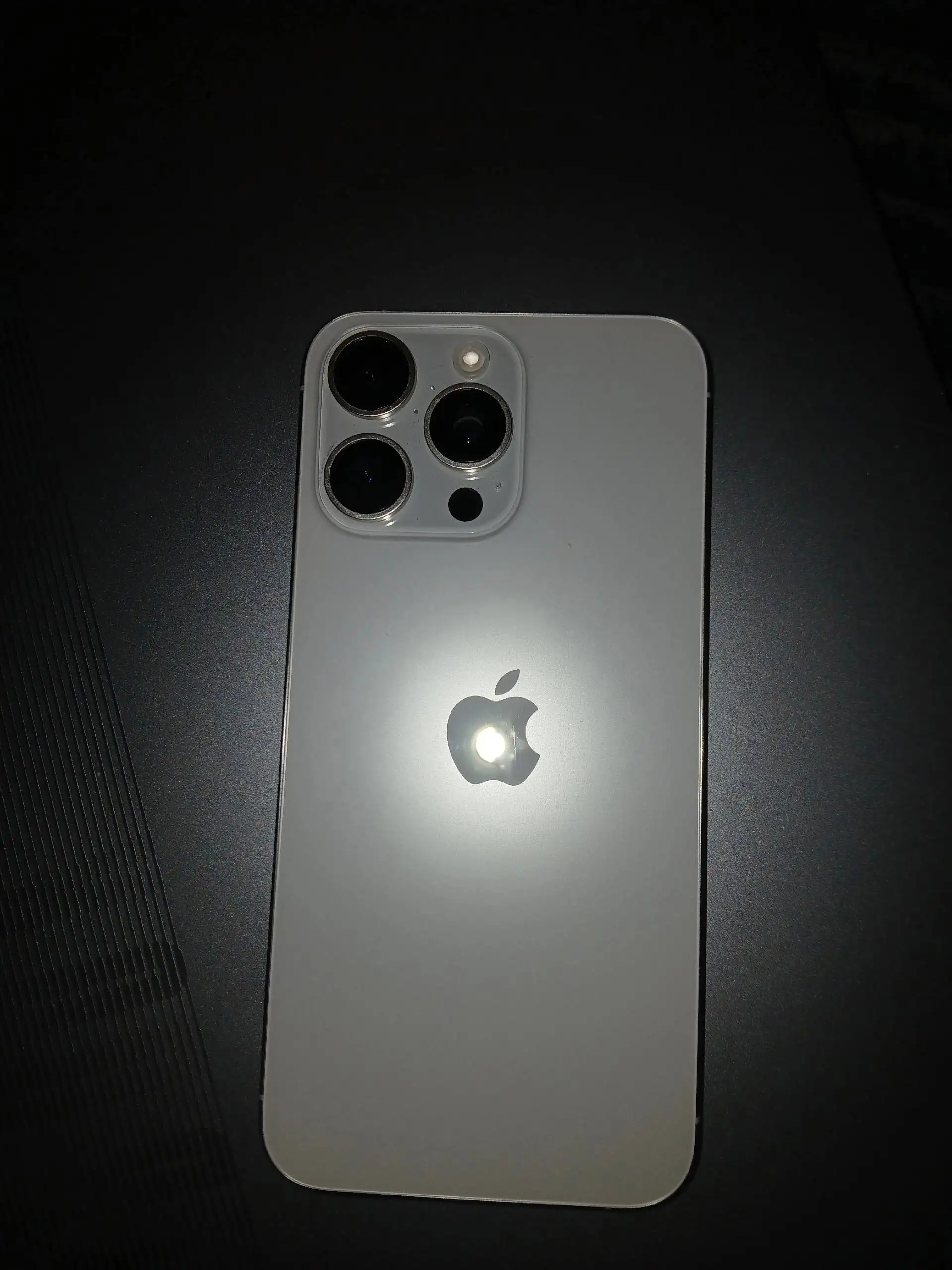 Продам iPhone 15 Pro Max 256GB - Смартфоны (Электроника) в Екатеринбург