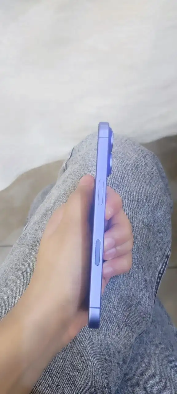 Продам iPhone 16 - Смартфоны (Электроника) в Екатеринбург