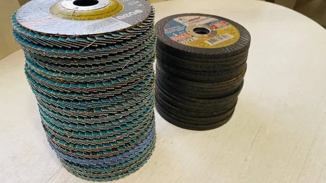 Продам шлифовальные круги - Кузовные детали в Екатеринбург