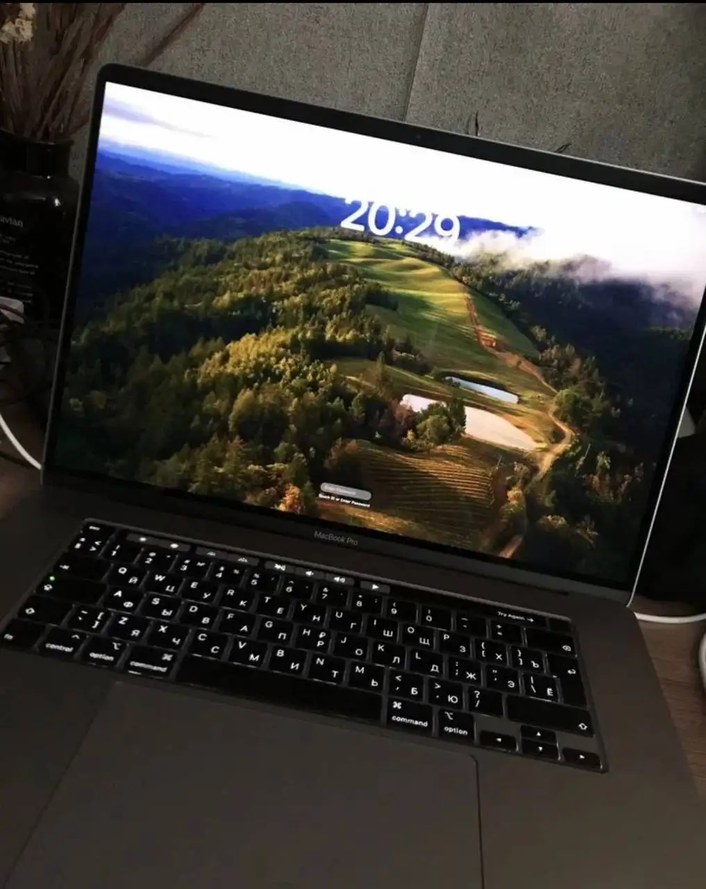 Продается MacBook Pro 16" 2019 - Ноутбуки (Электроника) в Екатеринбург