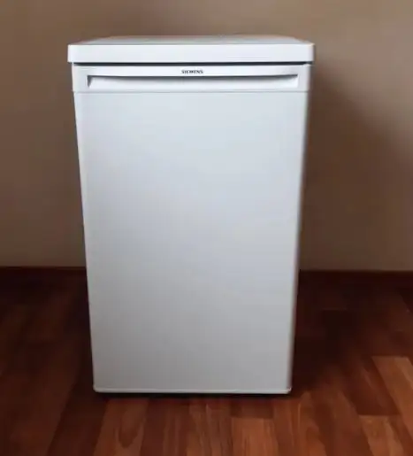 Мини холодильник Siemens - Мелкая бытовая техника (Для дома и дачи) в Екатеринбург