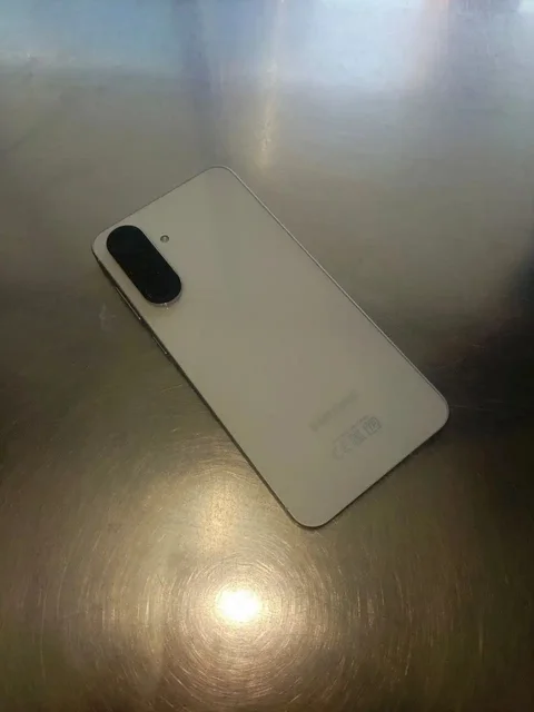 Samsung Galaxy A56 8/128 ГБ - Видео и фото техника в Екатеринбург