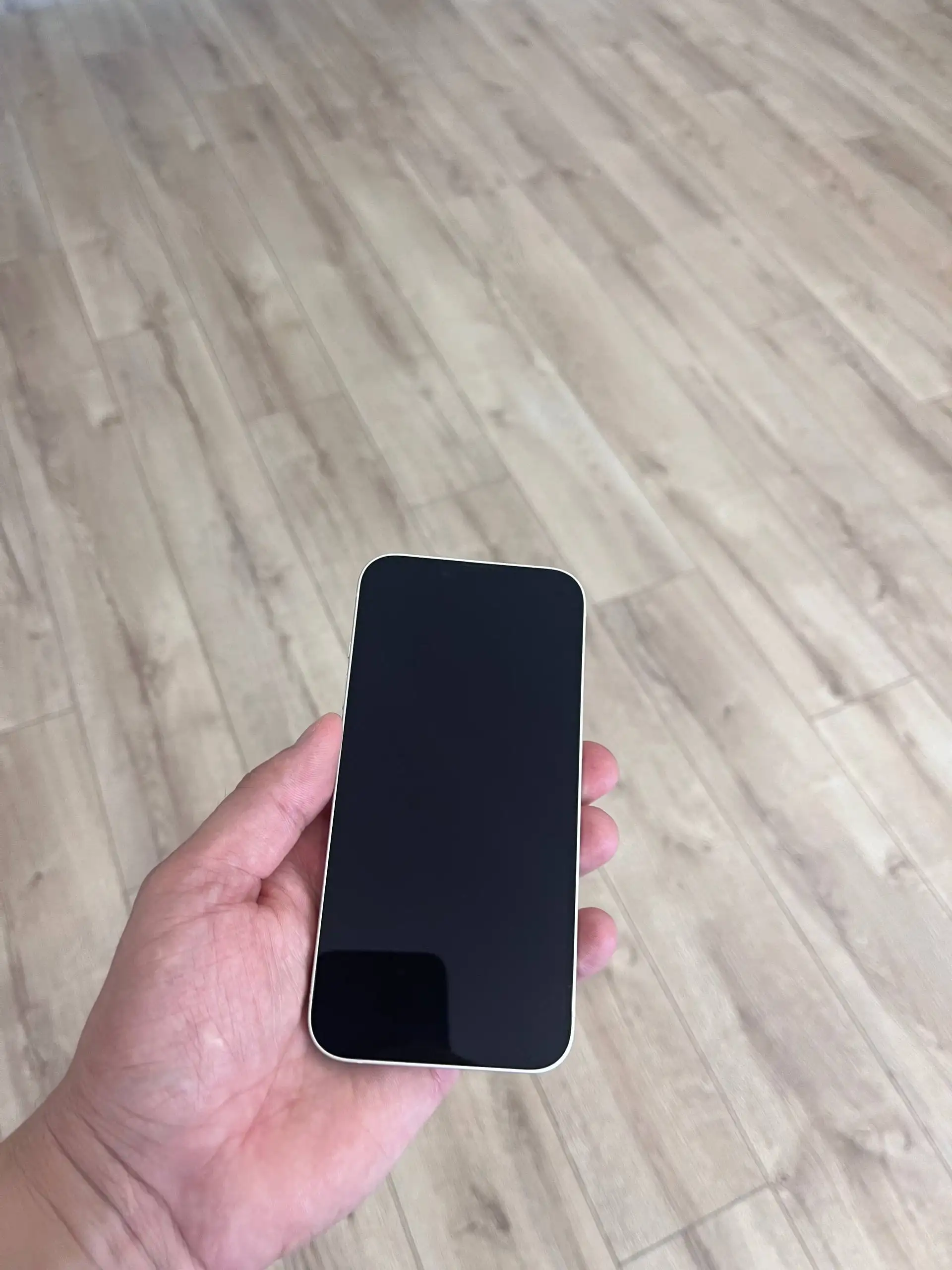 iPhone 13 128 ГБ в идеальном состоянии - Смартфоны и телефоны (Электроника) в Екатеринбург