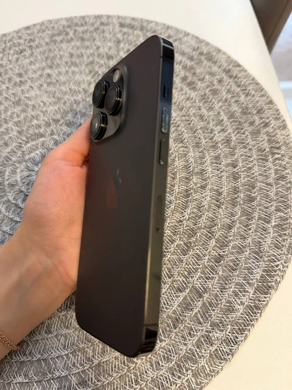 iPhone 14 Pro 128GB в хорошем состоянии - Смартфоны (Электроника) в Екатеринбург