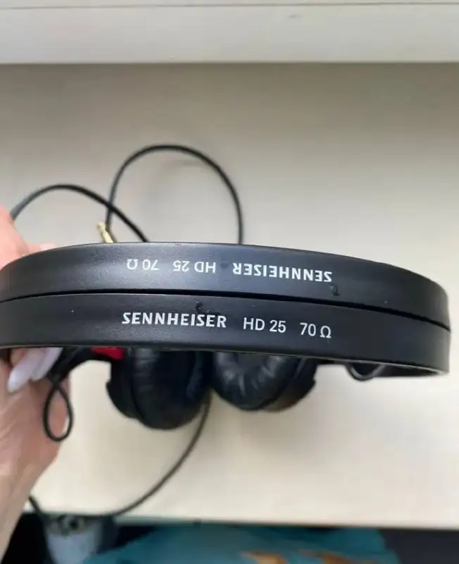 Наушники Sennheiser HD 25 - Аудиотехника (Электроника) в Екатеринбург