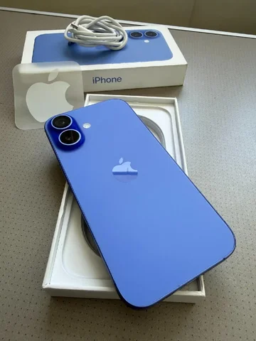 iPhone 16 256 ГБ - Игровые приставки в Екатеринбург