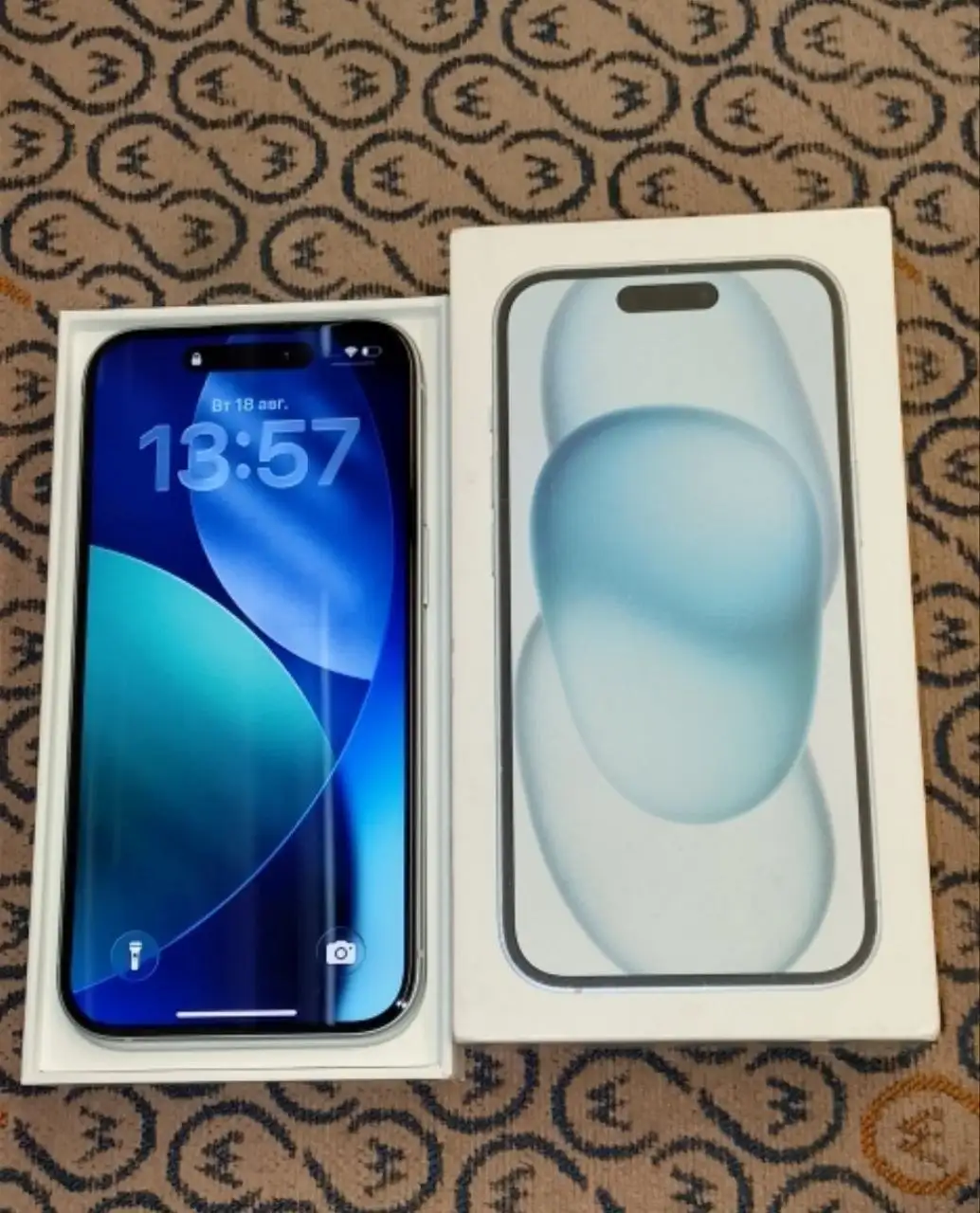 Продам iPhone 15 в отличном состоянии - Смартфоны (Электроника) в Екатеринбург