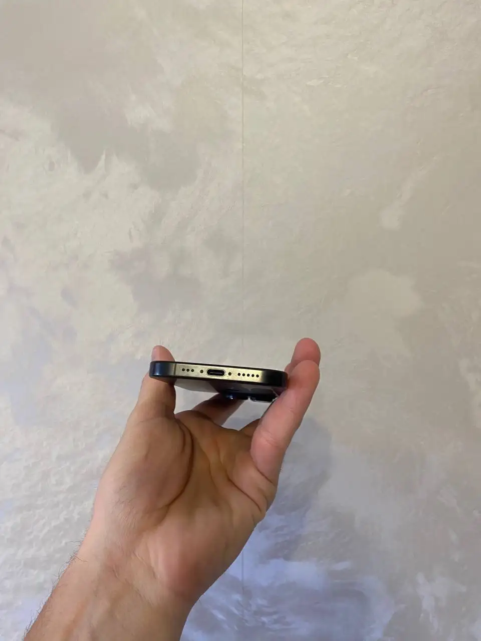 iPhone 16 Pro 128GB новый в комплекте с чехлом и стеклом - Смартфоны и телефоны (Электроника) в Екатеринбург