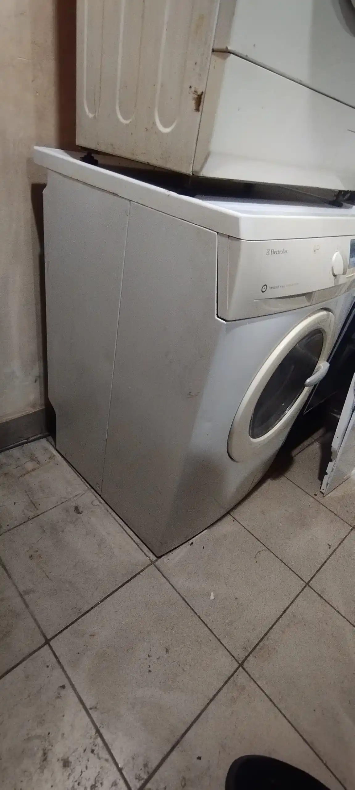 Стиральная машина фронтальная 6 кг