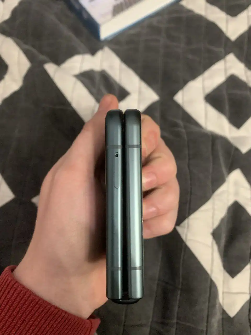 SAMSUNG Galaxy z flip 3 256Gb зеленый