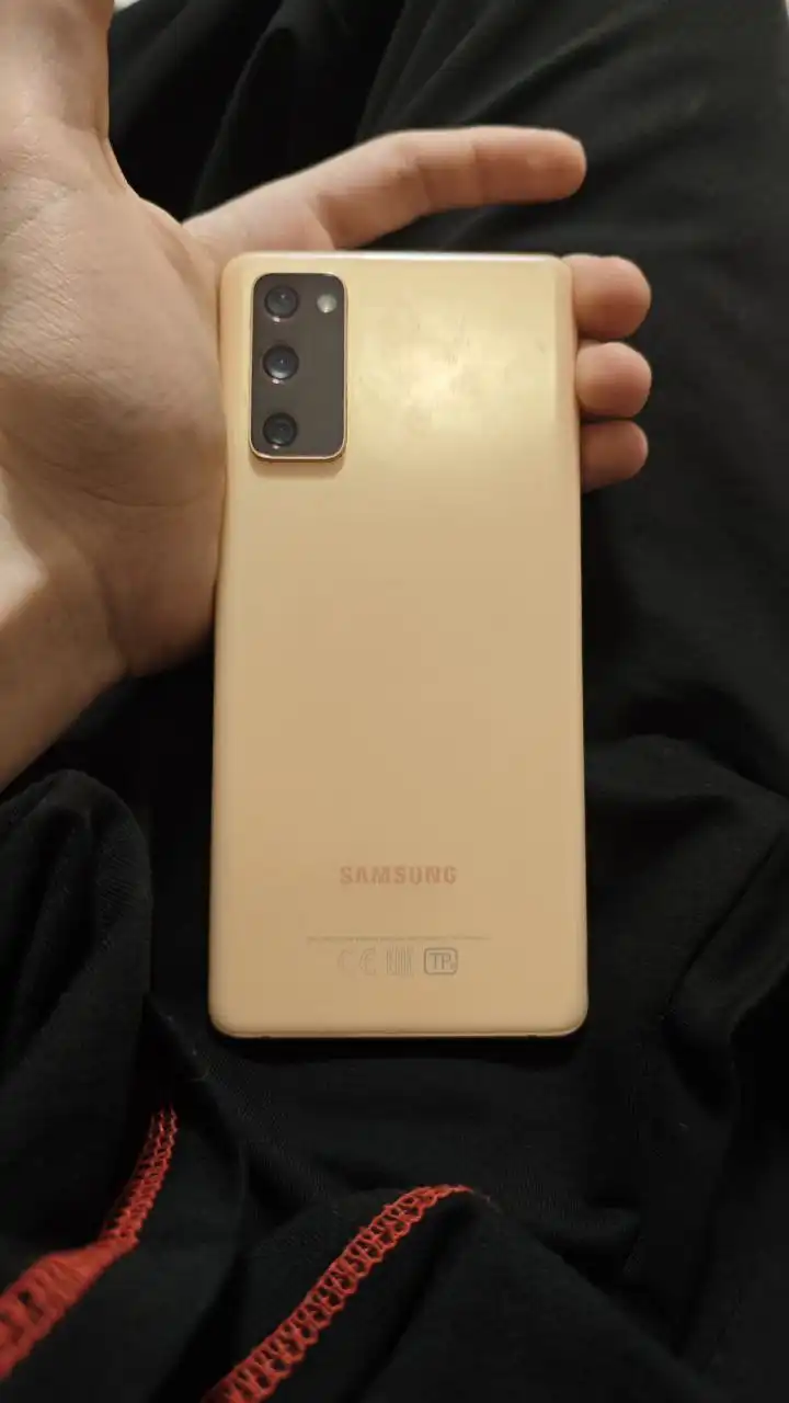 Samsung Galaxy S20 FE на Exynos - обмен